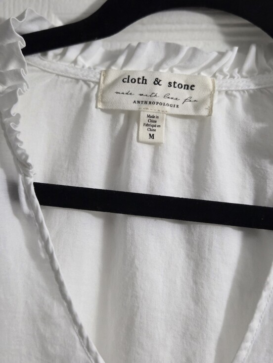 cloth & stone Tops - cloth & stone White Ruffle V-Neck Blouse